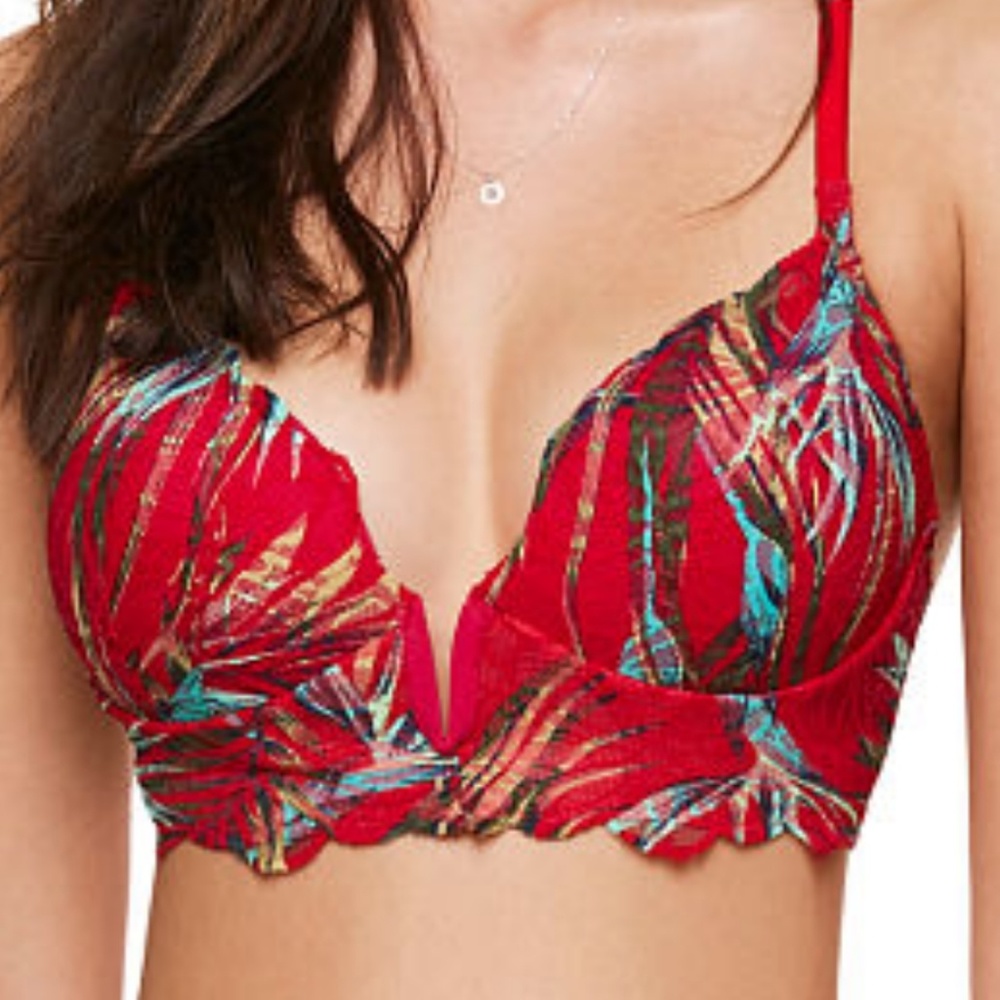 ***SOLD*** PINK v-wire push up bralette